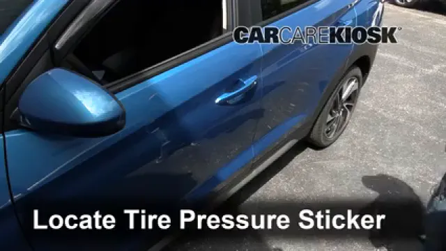 2019 Hyundai Tucson Limited 2.4L 4 Cyl. Tires & Wheels Check Tire Pressure